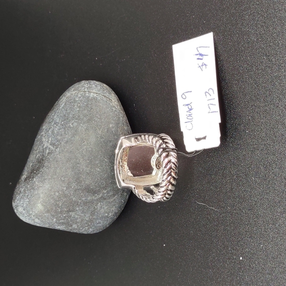 Premier Designs Cloud 9 ring - Picture 2 of 3